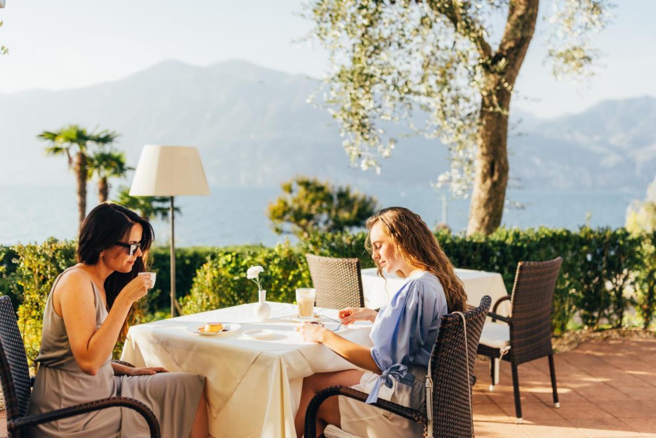 Hotel Orione - Lake Front Hotel Brenzone sul Garda Eksteriør billede