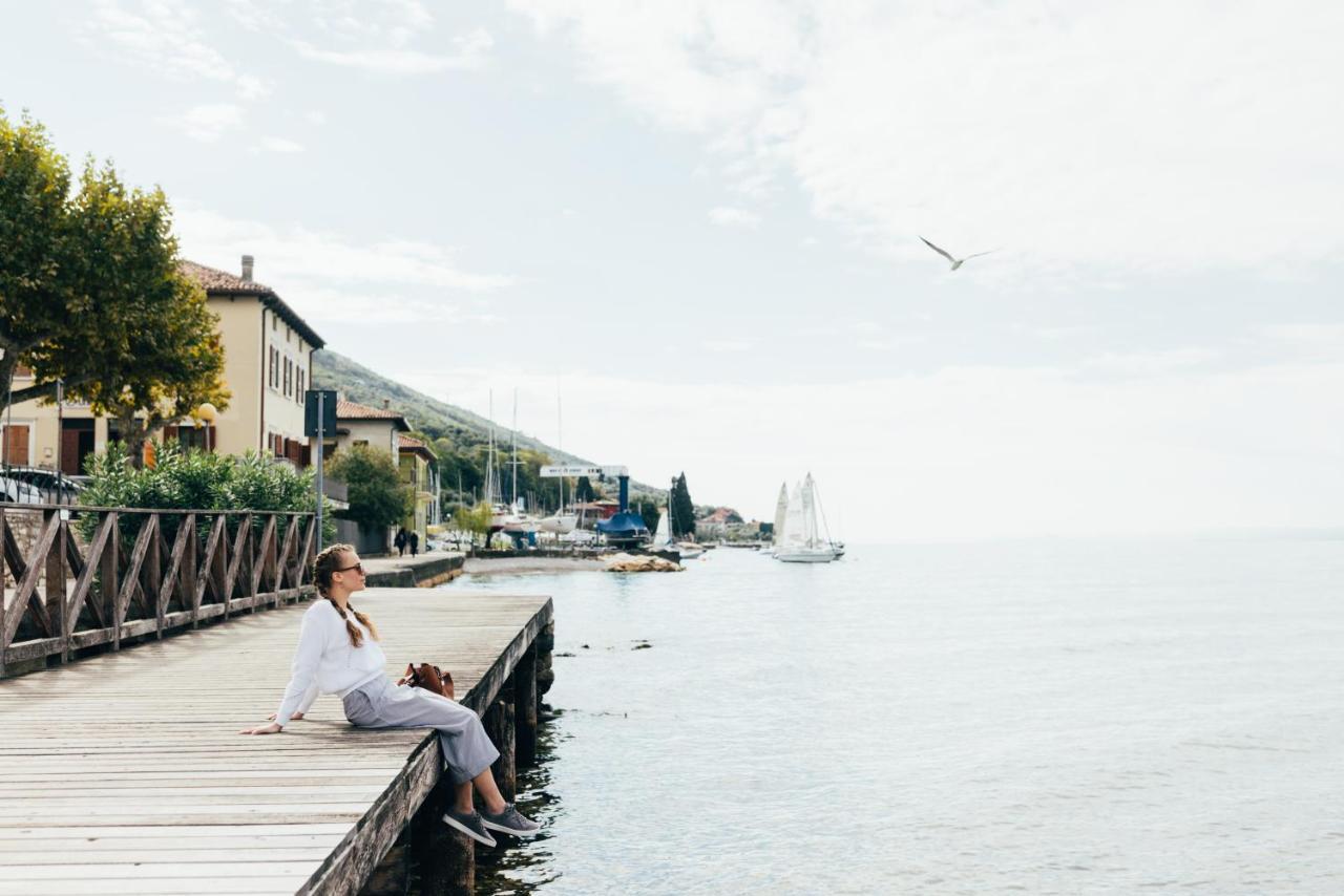 Hotel Orione - Lake Front Hotel Brenzone sul Garda Eksteriør billede